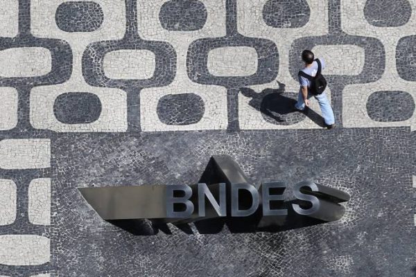 BNDES publica lista de 50 maiores tomadores de recursos