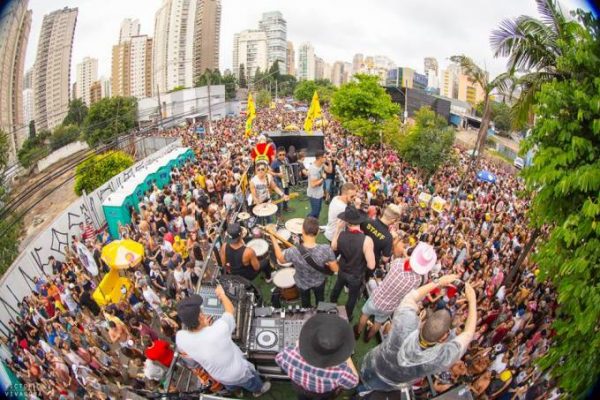Nenhuma empresa se interessou em patrocinar carnaval de rua de SP