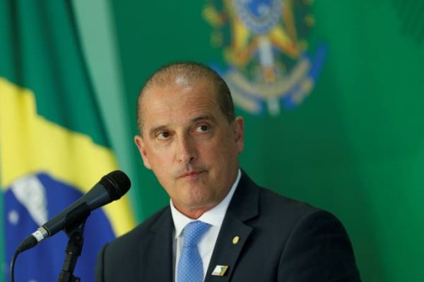 Exonerações combatem ‘ideias socialistas e comunistas’, diz Onyx