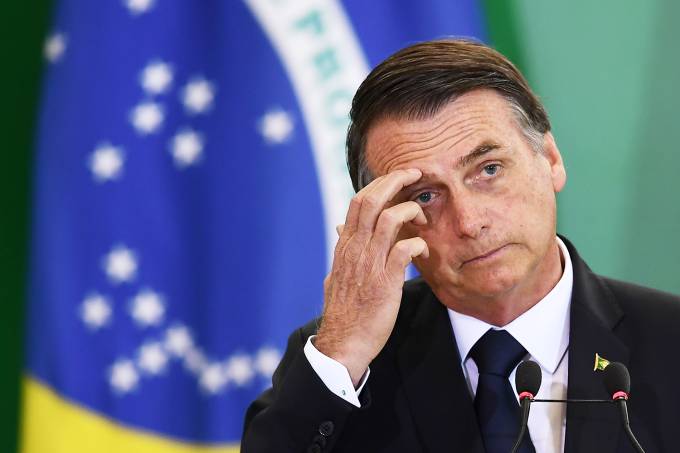 Indicação de amigo de Bolsonaro é criticada na Petrobras