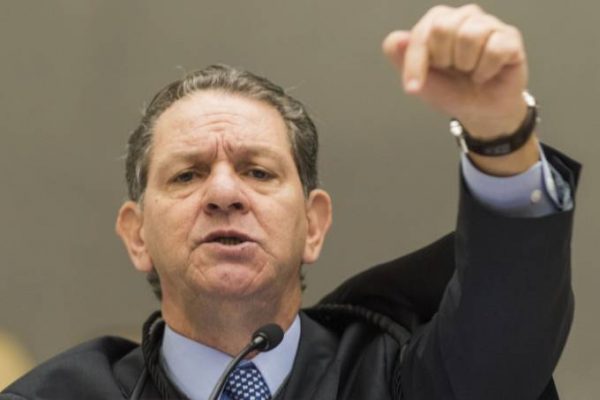 STJ regulamenta auxílio-moradia a juízes federais e ministros