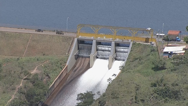 Barragem do Paranoá: Governo do DF proíbe caminhões na pista e reduz velocidade da via