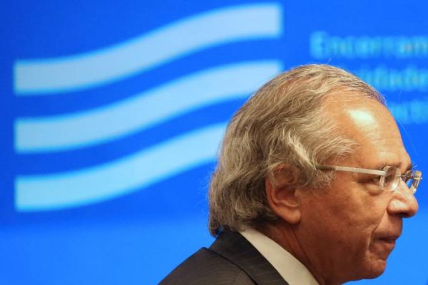 Guedes vai propor reforma da Previdência dura e com pilar de capitalização