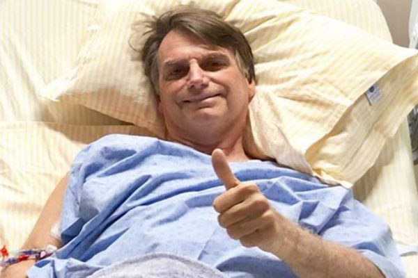 Boletim médico: Bolsonaro mantém boa evolução clínica, sem febre