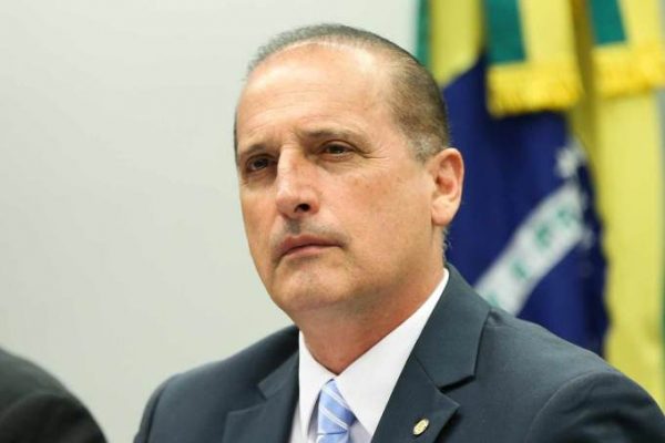 Governo tende a apresentar uma única proposta de reforma, diz Onyx
