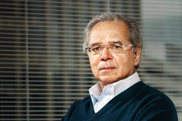 Previdência e privatizações: o foco do governo em Davos