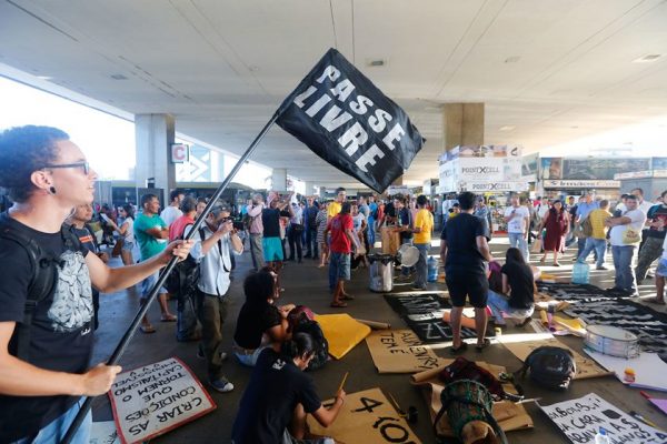 GDF envia à CLDF projeto que acaba com gratuidade do Passe Estudantil