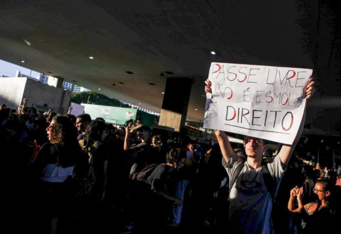 Representantes das juventudes partidárias debatem Passe Livre na CLDF
