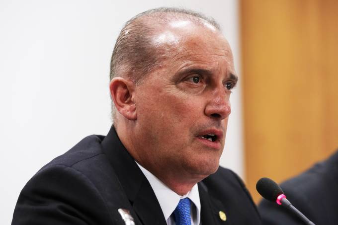 Se Onyx não for bem na reforma, Casa Civil pode ser ocupada por um militar