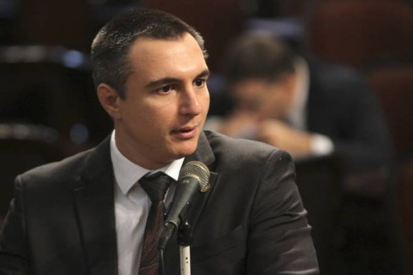 Ex-colega de Flávio Bolsonaro na Alerj na mira do Coaf