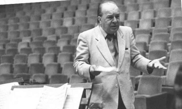 Orquestra Sinfônica do Teatro Nacional homenageia maestro Claudio Santoro