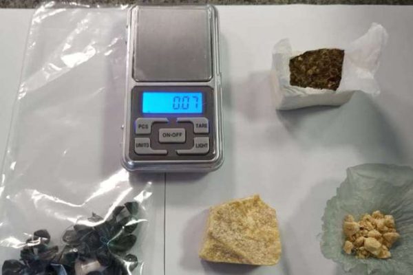 Marido espanca mulher e é preso dentro de casa, em Planaltina