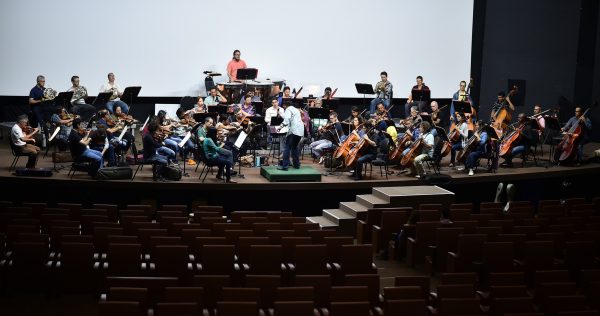 Orquestra Sinfônica comemora 40 anos com concerto de Villa-Lobos