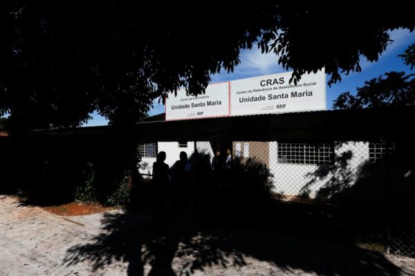 DF: mais de 20 mil que recebem benefício precisam regularizar situação