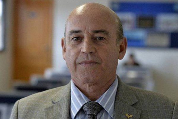 “Momento difícil”, afirma militar nomeado secretário executivo do MEC