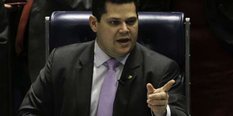 Presidente do Senado sugere que Funai volte para Ministério da Justiça