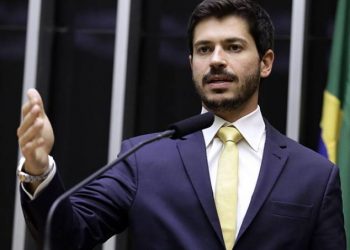 Deputado sobre criminalização de jogos violentos: ‘Quero propor o debate’