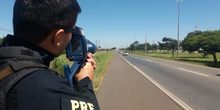 Semana Santa: feriado termina com 25 acidentes no DF, diz PRF