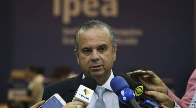 Marinho se diz “ansioso” por proposta da oposição para a Previdência