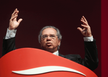 Se principais lideranças apoiam a reforma, eu vou temer o quê?, diz Guedes