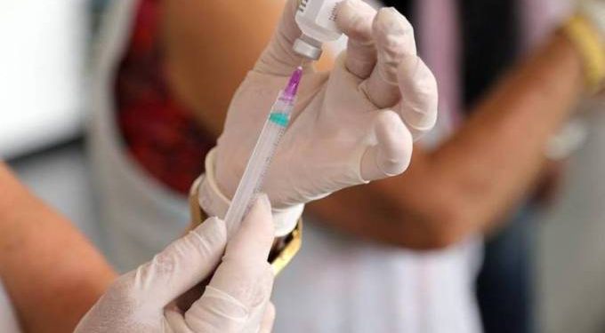 Vacinação contra a gripe começa hoje em todo o país
