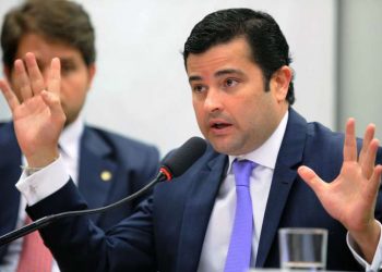 Justiça bloqueia R$ 3,5 bi do MDB, do PSD e de políticos alvos da Lava-Jato