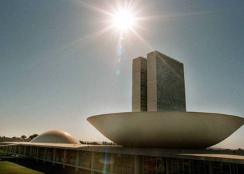 Governo diz que reforma de tributos federais depende da Previdência