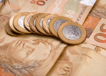 FGV aponta recuo de 0,1% do PIB brasileiro no 1° trimestre