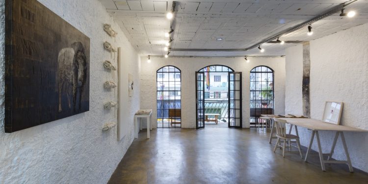 Projeto promove tours de graça por galerias de arte e ateliês no DF