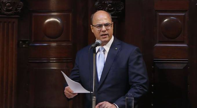Witzel cita doutorado em Harvard sem nunca ter estudado na universidade