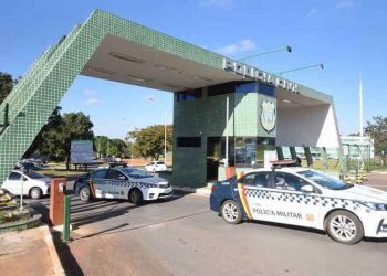 PMs presos por tráfico desviaram 297kg de maconha apreendidos