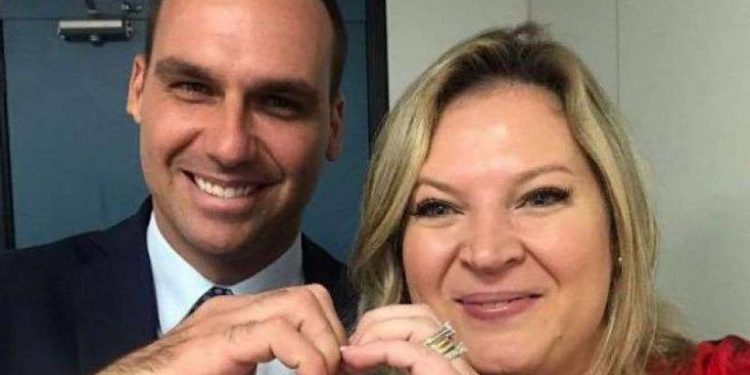 Após racha, Eduardo Bolsonaro assume presidência do PSL paulista