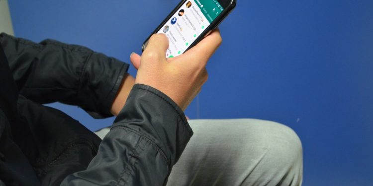 Polícia do DF prende quadrilha que extorquia vítimas para não divulgar vídeos íntimos de encontros