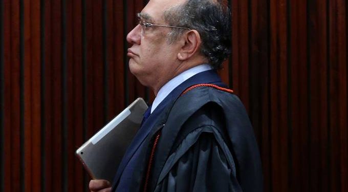 Gilmar Mendes manda reduzir pena de preso que passou no Enem