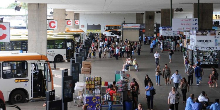 Parte da rodoviária do Plano Piloto, no DF, é interditada por risco de desabamento