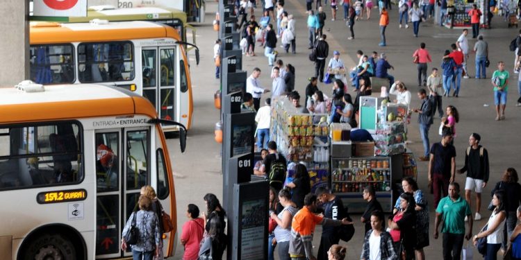 Ação na Rodoviária do Plano Piloto oferece exames de vista gratuitos nesta sexta