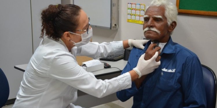 Julho Verde: campanha chama atenção para riscos do câncer de cabeça e pescoço