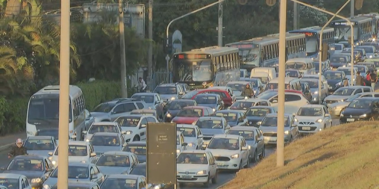 IPVA: 448 mil motoristas ainda não pagaram imposto no DF