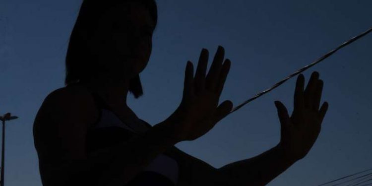 Meninas de 12 a 17 anos são maioria de vítimas de agressões na menor idade