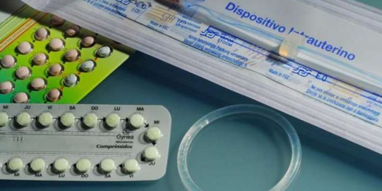 Mulheres interessadas em colocar DIU devem procurar as UBS