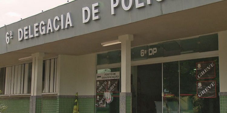 Mulher de 68 anos é morta enforcada dentro de casa no DF