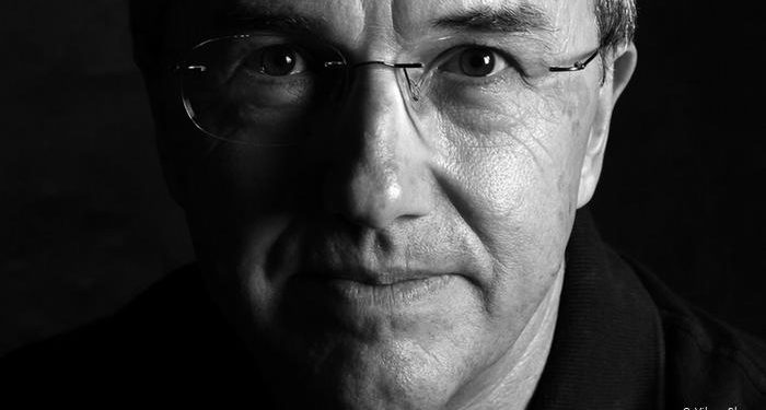 “Legado da escravidão precisa ser combatido no Brasil”, diz Laurentino Gomes