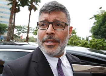 Frota pede desculpas a Ciro: “Tinha razão sobre Bolsonaro”