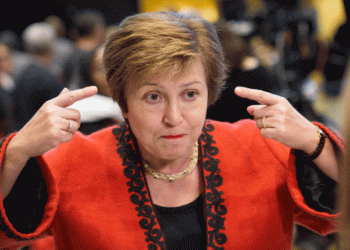 Nova diretora do FMI recebe ministro argentino em 1º dia de trabalho