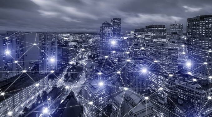 O que faz o Brasil ser um dos piores no ranking de competitividade digital