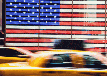 Departamento do Comércio confirma que PIB dos EUA cresceu 2% no 2º tri