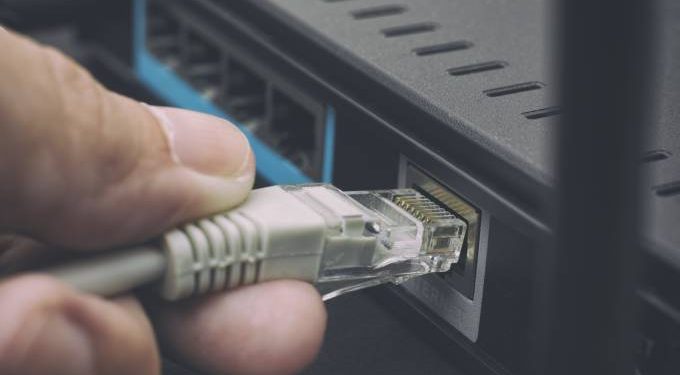 Fim do limite da banda larga fixa é barrado em Comissão da Câmara