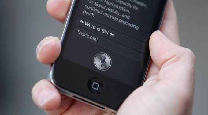 Apple se desculpa por funcionários que ouviram conversas com a Siri