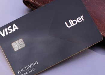 Uber anuncia sistema de pagamentos e cartões de crédito e débito