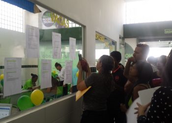 Feira de Oportunidades ajuda jovens a se colocar no mercado de trabalho, em Taguatinga